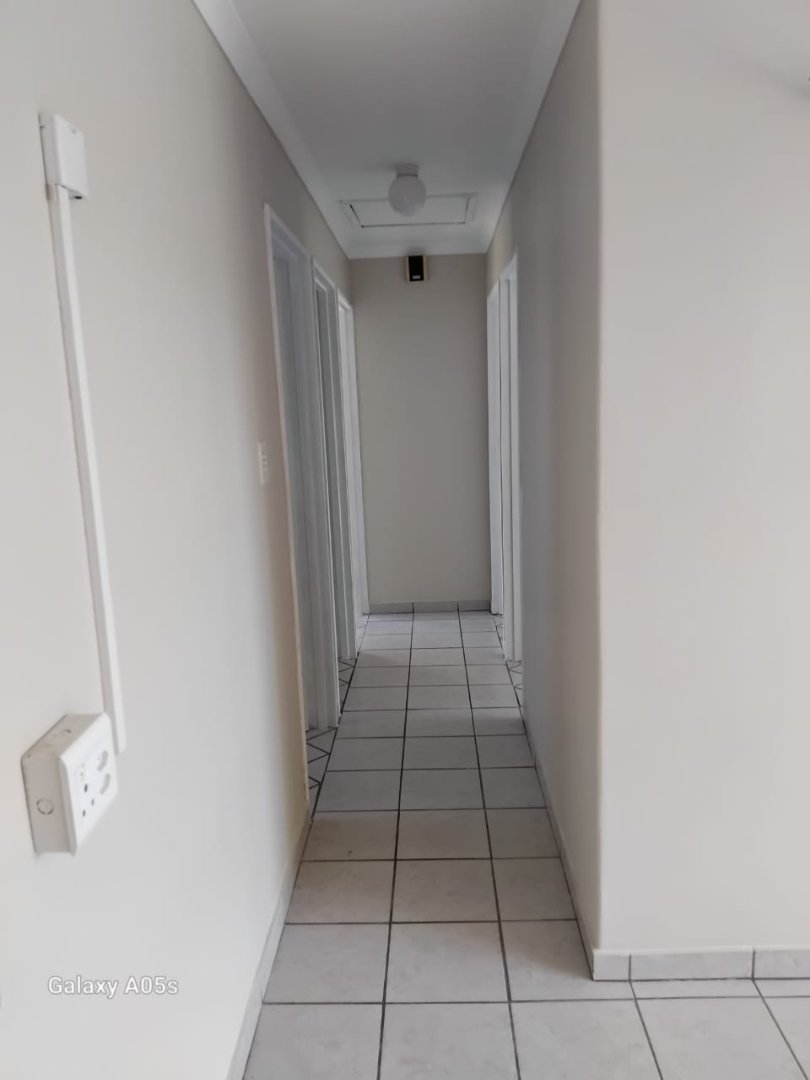 To Let  Bedroom Property for Rent in Kabega Park Eastern Cape